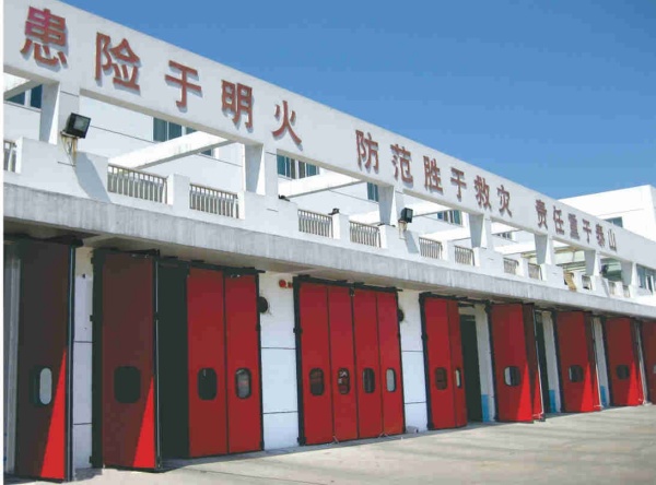 消防车库门.jpg