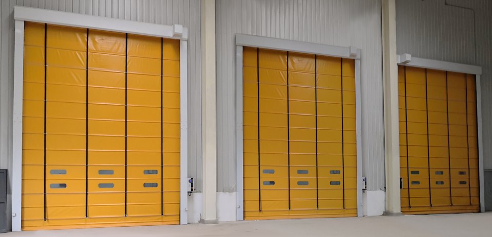 厂房快速堆积门.jpg 厂房快速堆积门.jpg